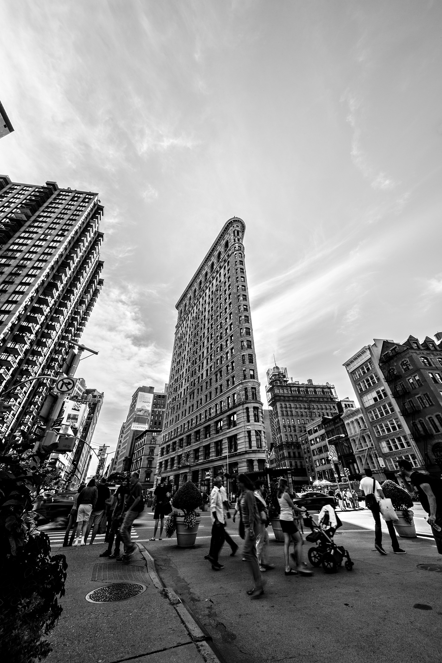 New York Street scene ‘The Flatiron District’ New York Landscapes Architecture