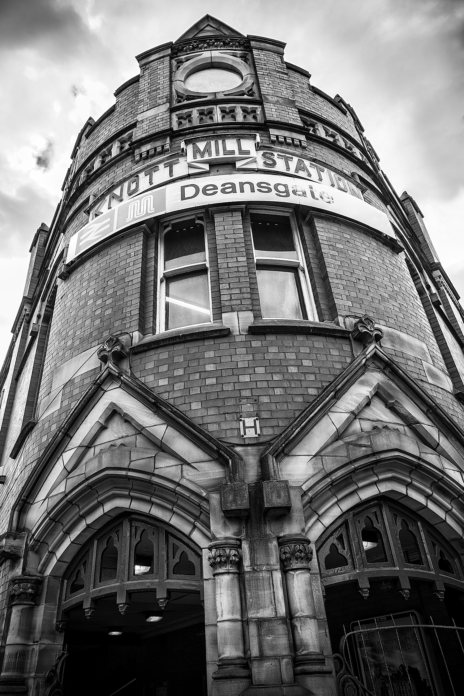 Knott Mill Station, Deansgate Manchester Landscapes Architecture