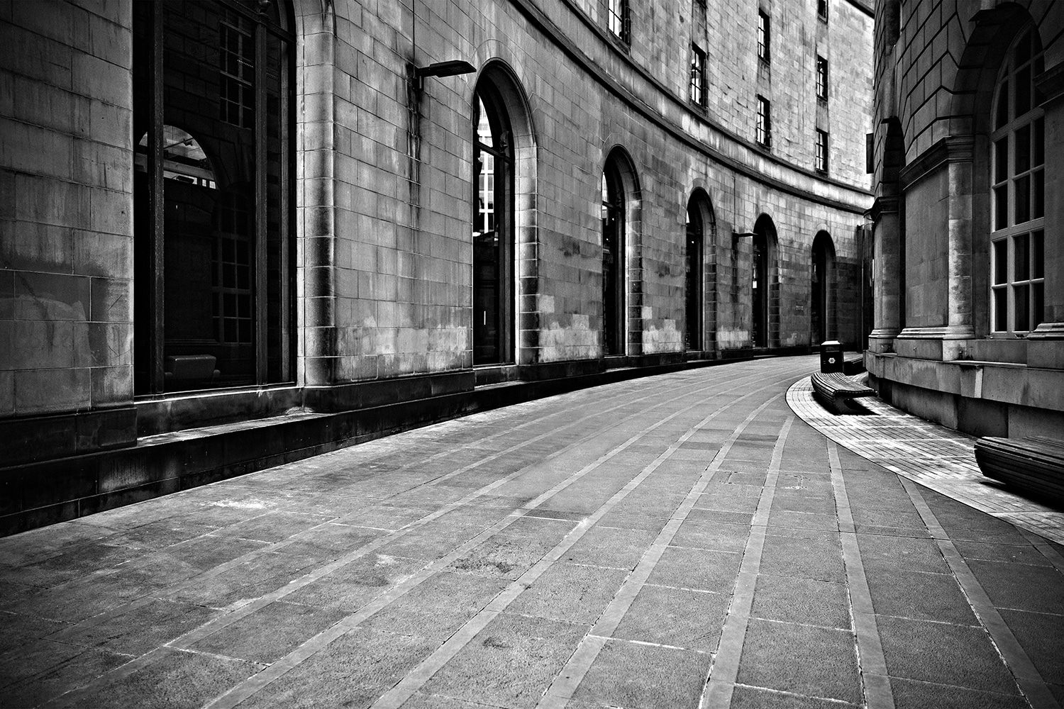 Library Walk Manchester Landscape Manchester Landscapes Architecture