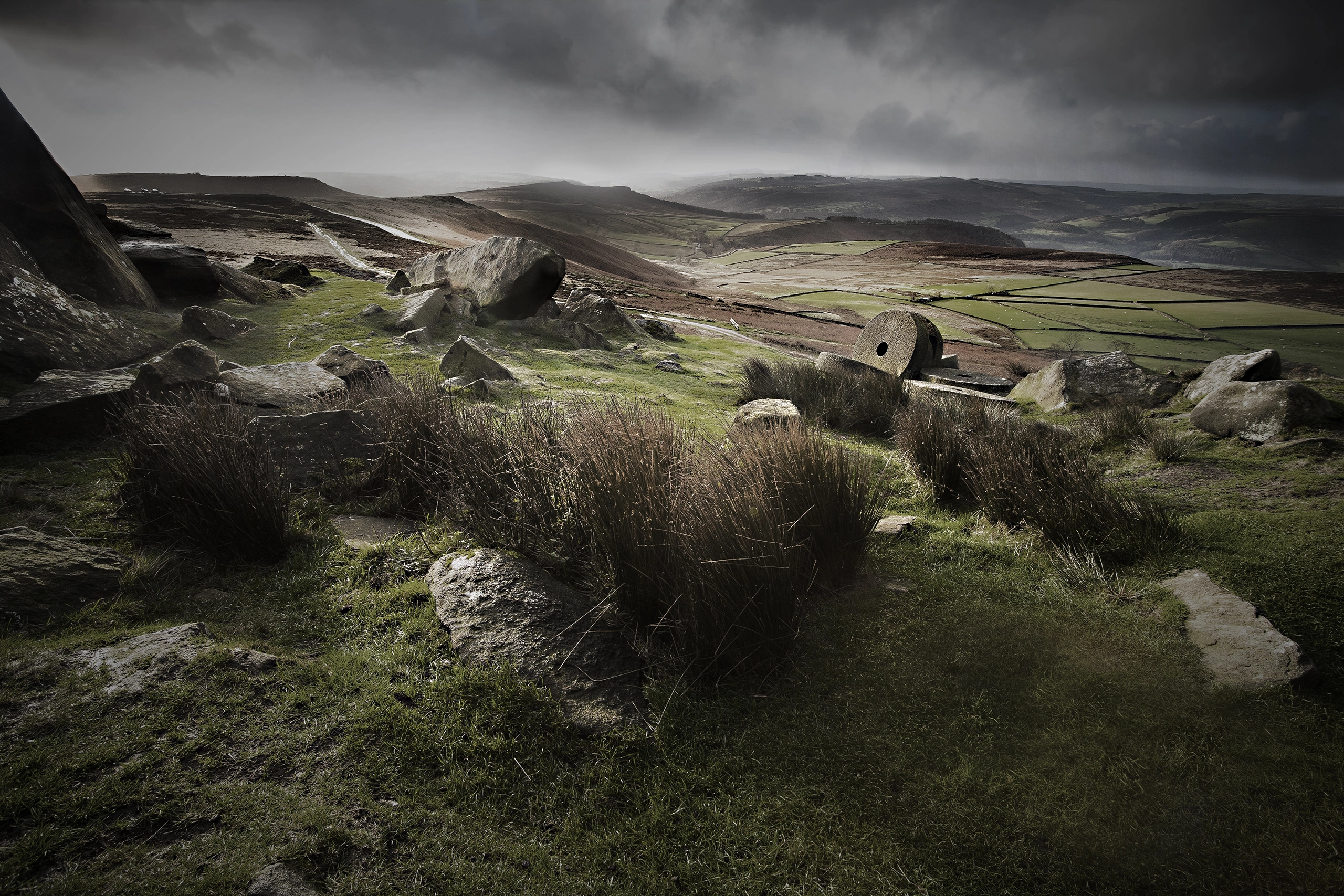 Stanage Edge Millstones Landscape Colour Print Peak District Landscapes Colour Canvas